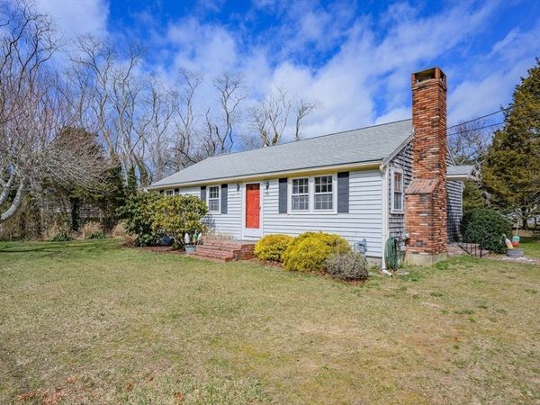 35 Wiley Ln, Eastham, MA 02642
