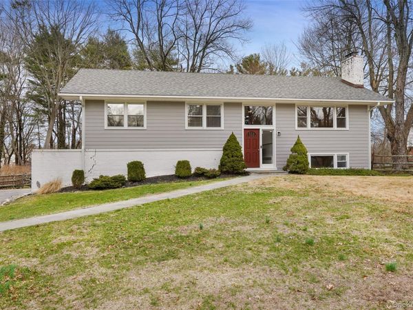 23 Apple Lane , Briarcliff Manor, NY 10510