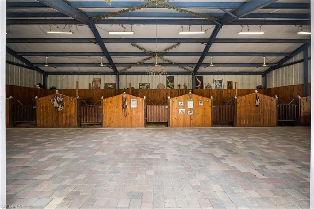 10811 Strike Ln , Bonita Springs, FL 34135 Photo