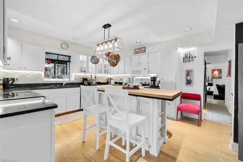 10811 Strike Ln , Bonita Springs, FL 34135 Photo