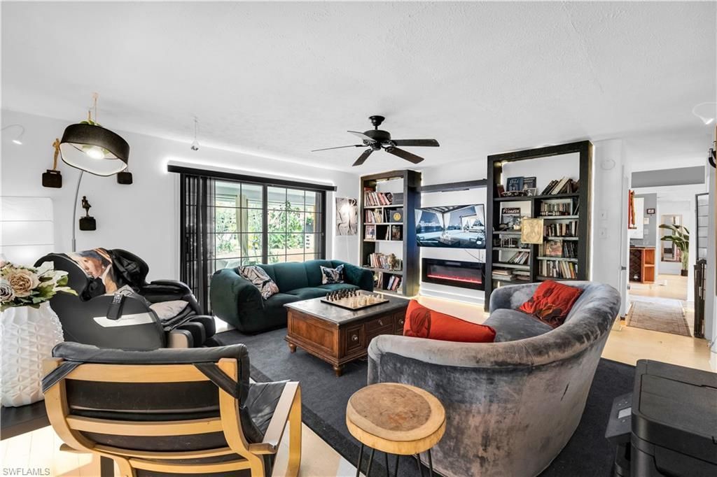 10811 Strike Ln , Bonita Springs, FL 34135 Photo