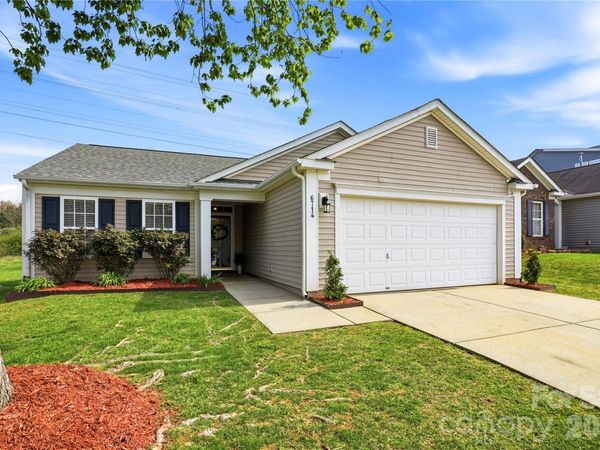 6714 Wicked Oak Lane , Charlotte, NC 28216
