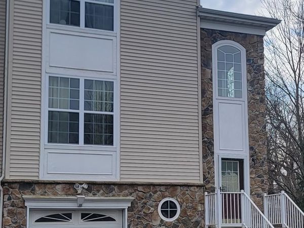 10 Russell Court , Old Bridge, NJ 07747