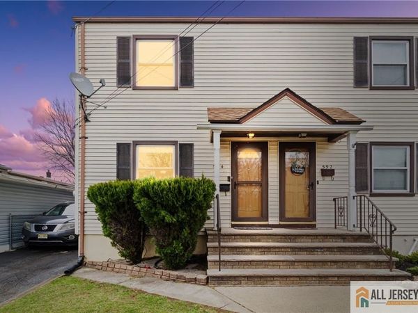 594 Ridgedale Avenue, Woodbridge, NJ 07095