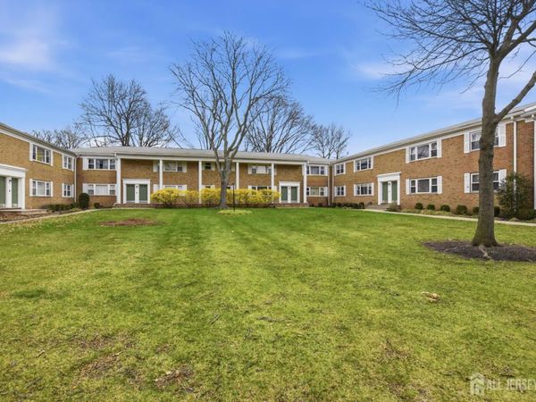 160 evergreen Road, Edison, NJ 08837