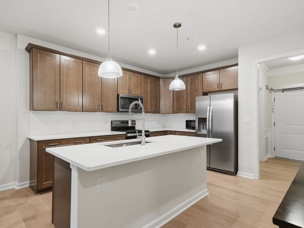 320 Martins Landing, Unit 108, North Reading, MA 01864