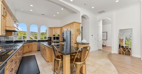 749 Grandview Dr, Folsom, CA 95630 Photo