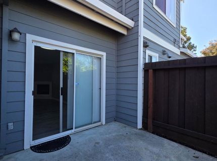 19671 Medford Cir #22, Unit 22, Hayward, CA 94541 Photo