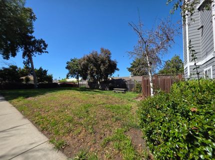 19671 Medford Cir #22, Unit 22, Hayward, CA 94541 Photo
