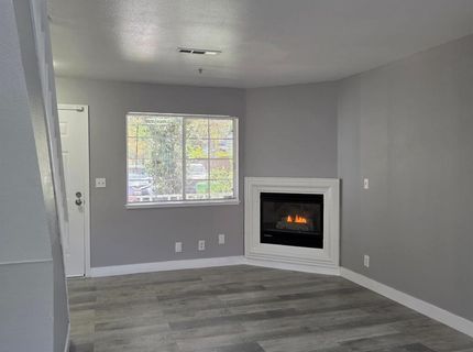 19671 Medford Cir #22, Unit 22, Hayward, CA 94541 Photo