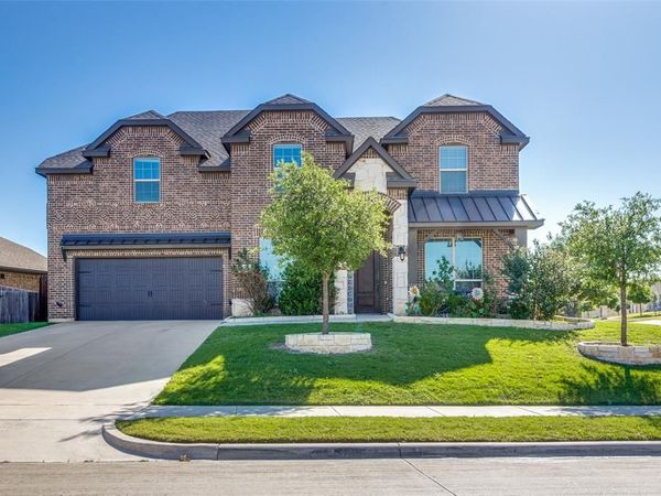 6829 Fire Dance Drive, Benbrook, TX 76126