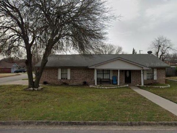 304 Childers Avenue , Benbrook, TX 76126