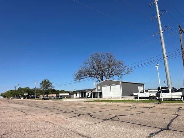 1103 N Lacy Drive, Waco, TX 76705