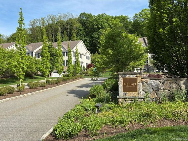 57 Dennis Lane, Pleasantville, NY 10570