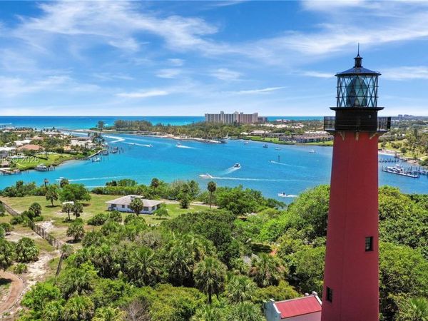 137 5th Street, Jupiter, FL 33458