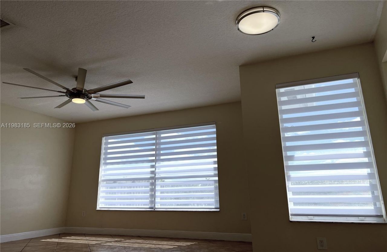 15840 SW 151st Ter, Miami, FL 33196 Photo