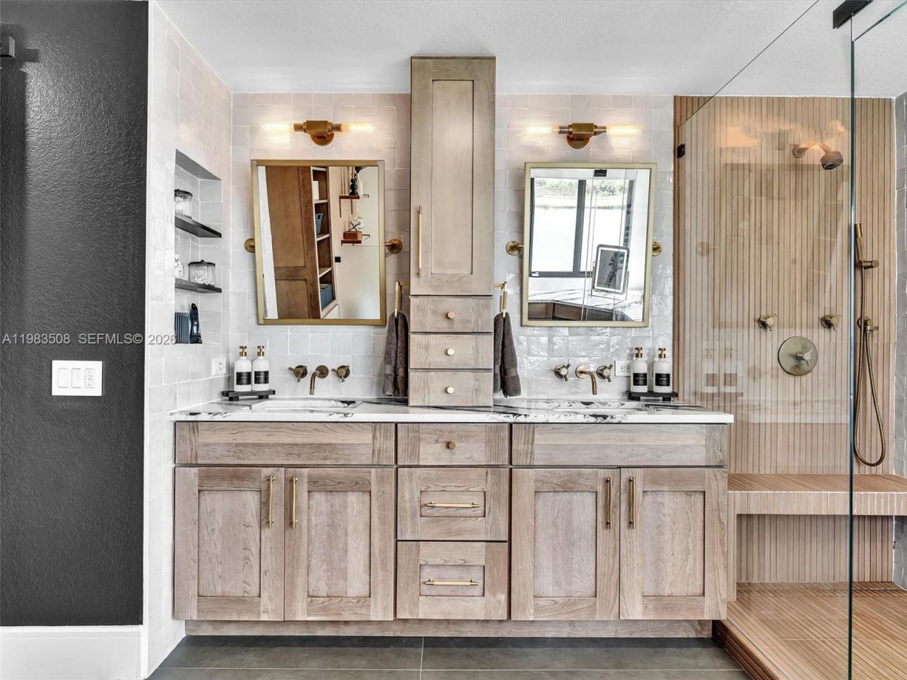 774 Heritage Dr , Weston, FL 33326 Photo