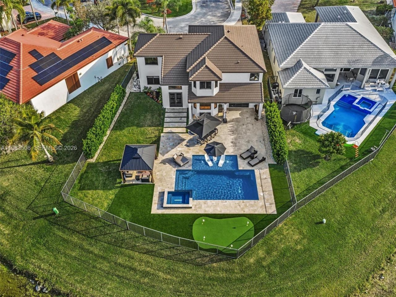 774 Heritage Dr , Weston, FL 33326 Photo