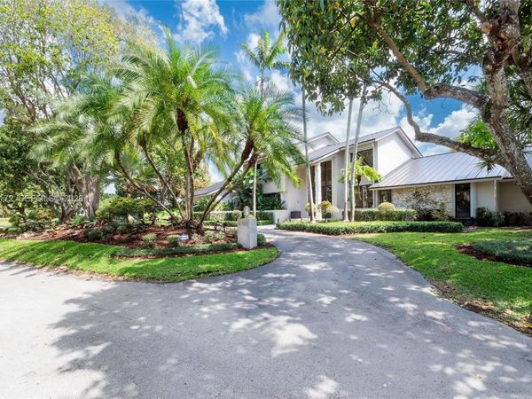 11785 SW 90th Ave , Miami, FL 33176