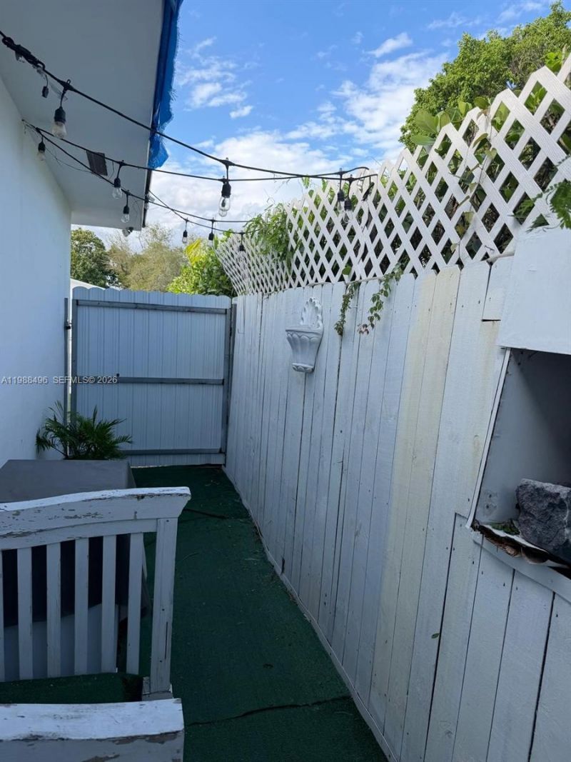 3306 SW 24th Ter , Unit ., Miami, FL 33145 Photo