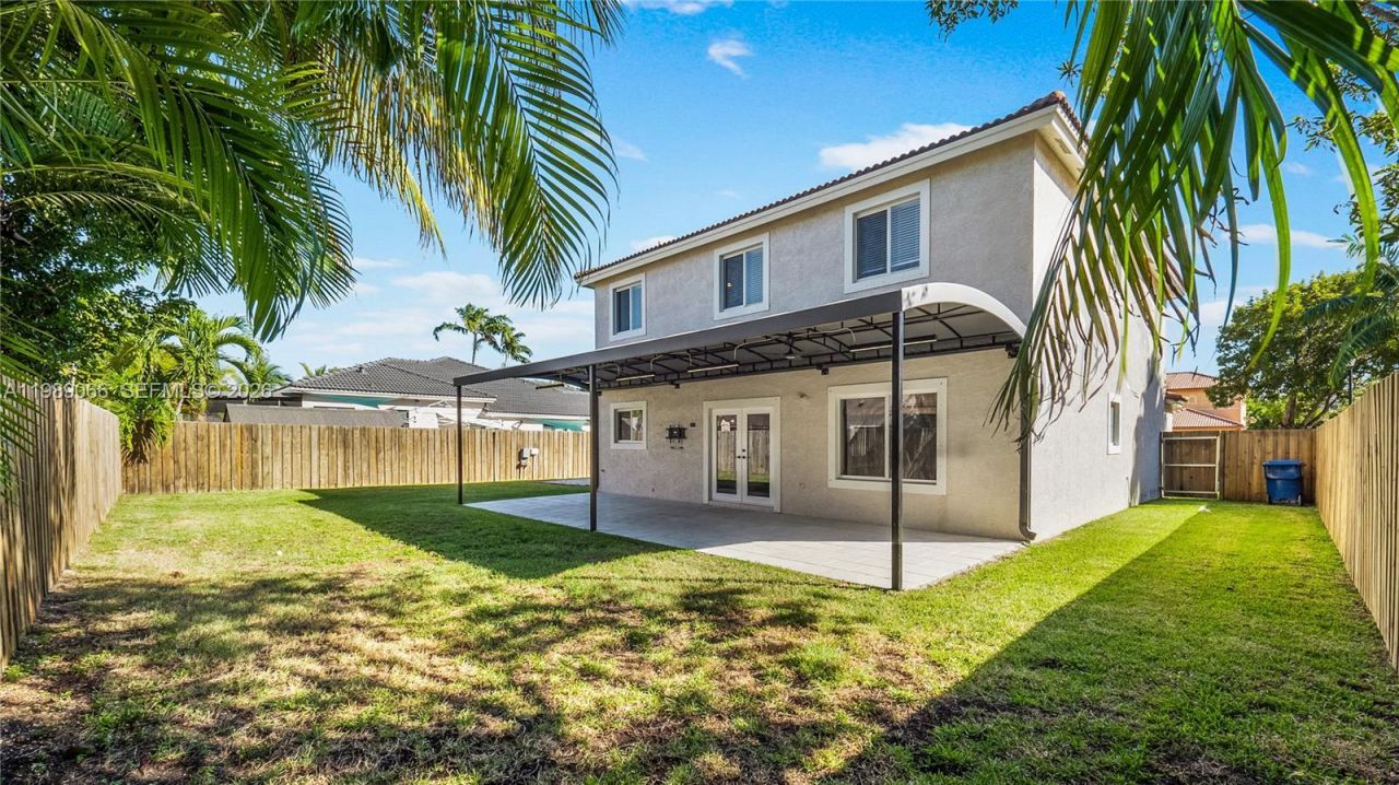 8933 SW 212th Ln, Cutler Bay, FL 33189 Photo