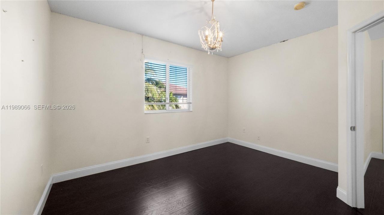 8933 SW 212th Ln, Cutler Bay, FL 33189 Photo