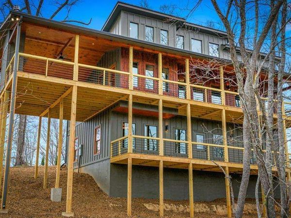 416 Windy Valley Trail, Blue Ridge, GA 30513