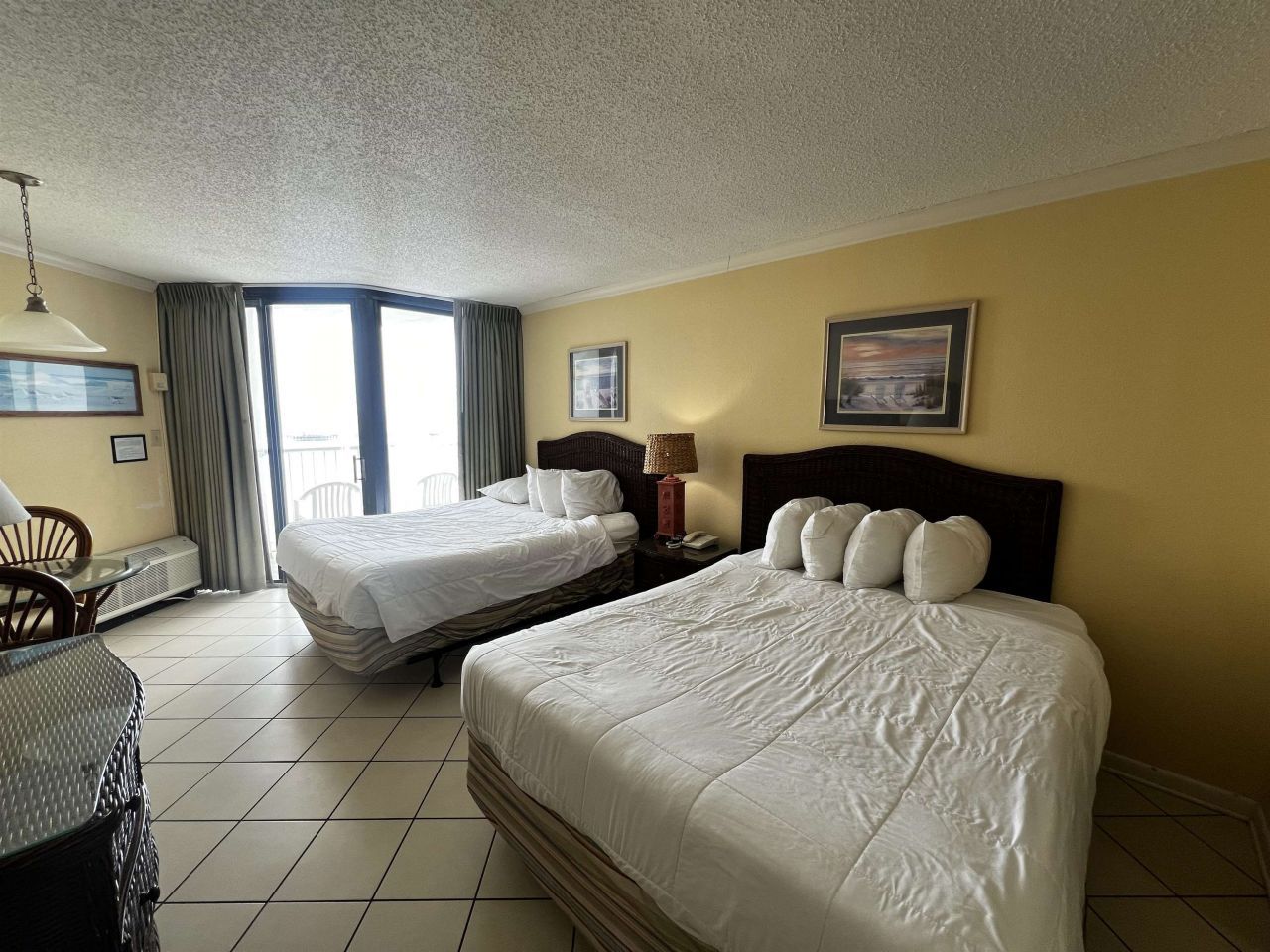 9550 Shore Dr.  Photo 4