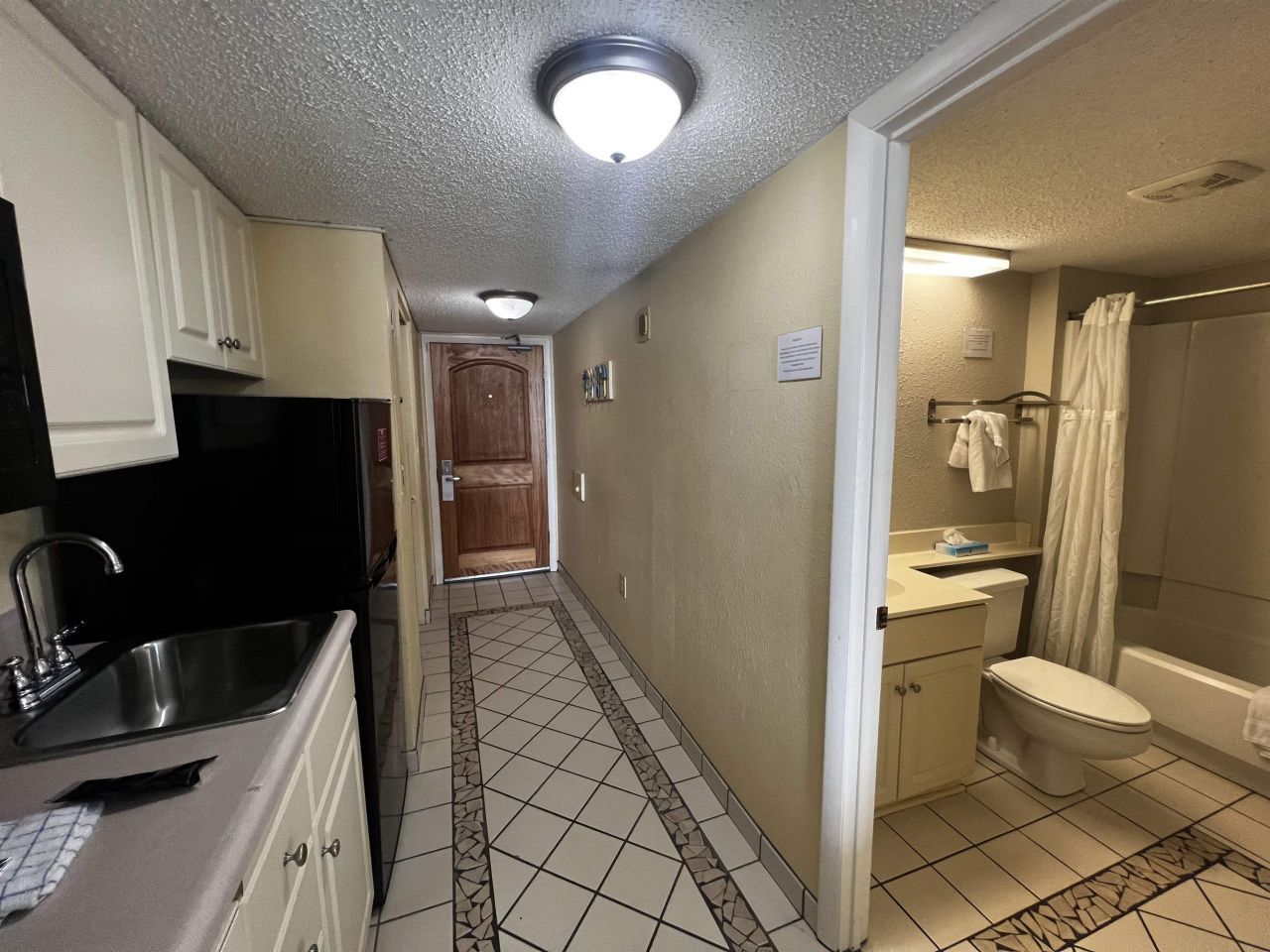 9550 Shore Dr.  Photo 7