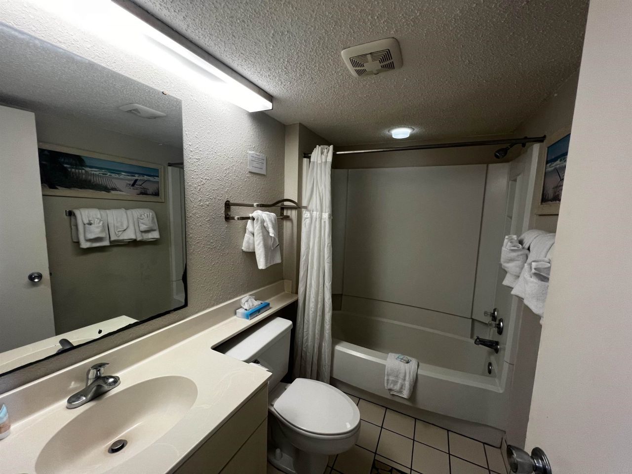 9550 Shore Dr.  Photo 8