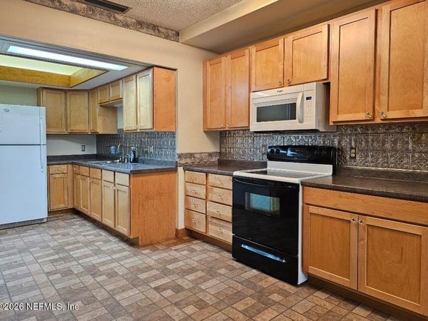 3175 RAVINES Road, Unit 3702, Middleburg, FL 32068