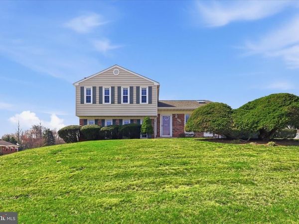 2703 LACKAWANNA PLACE, HYATTSVILLE, MD 20783