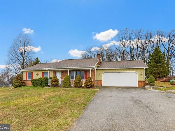5787 LINCOLN HIGHWAY, GAP, PA 17527