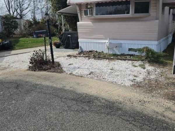 79 SHAMROCK CT., SOUTHAMPTON, NJ 08088