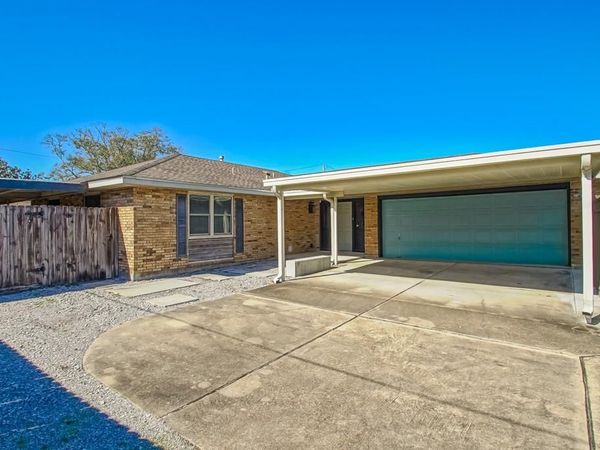2676 SATURN Street, Harvey, LA 70058