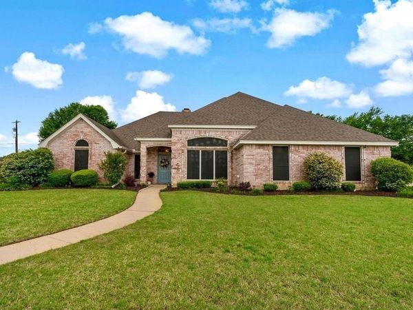 330 39th Street SE, Paris, TX 75462