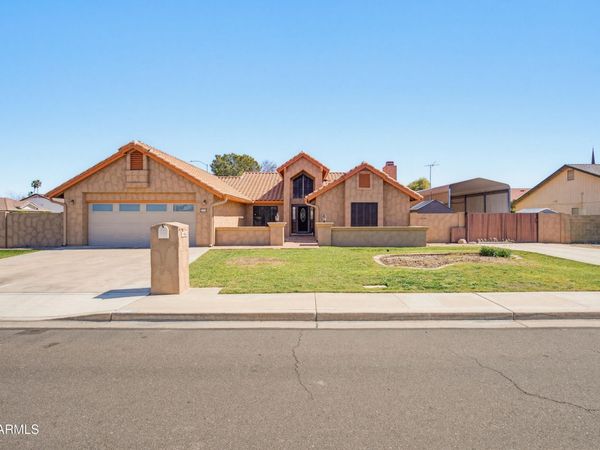 841 N GENTRY, Mesa, AZ 85213