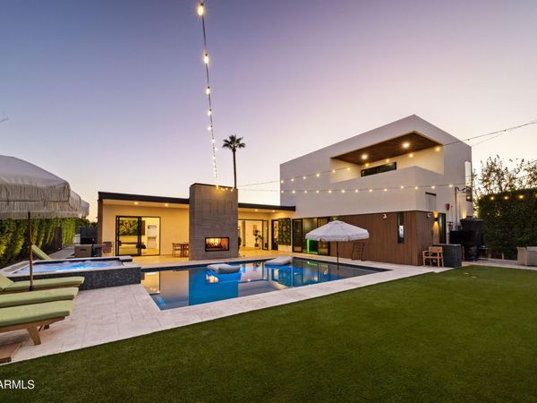 4334 E LEWIS Avenue, Phoenix, AZ 85008