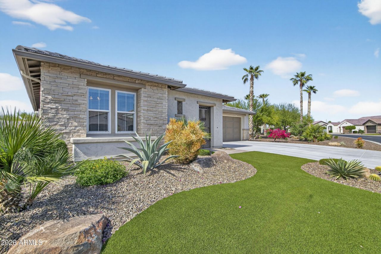 2690 N 169th Drive, Goodyear, AZ 85395 Main Photo