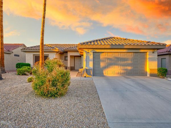 16238 W TAPATIO Drive, Surprise, AZ 85374