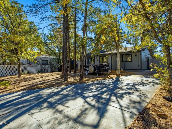 931 W LAXTON Road, Show Low, AZ 85901