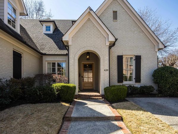 439 CHERRY HALL PL, Memphis, TN 38117