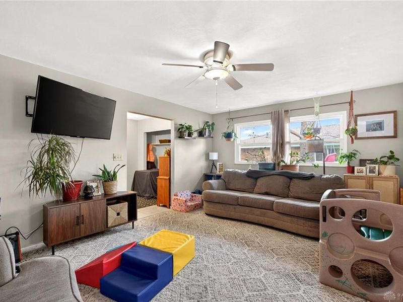 8734 Shadycreek Drive, Centerville, OH 45458 Photo 10