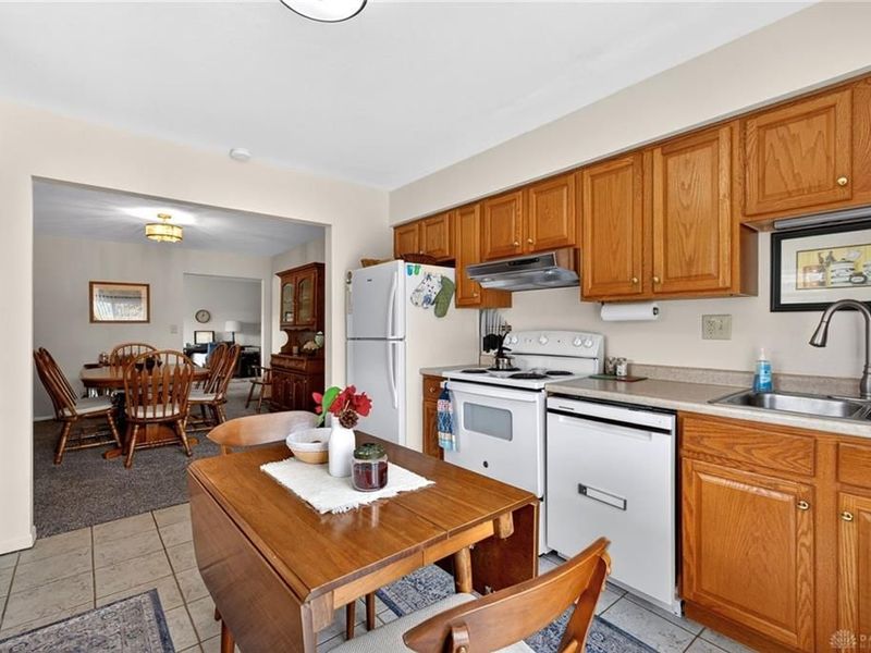 8734 Shadycreek Drive, Centerville, OH 45458 Photo 53