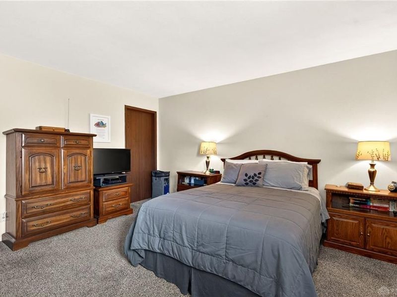 8734 Shadycreek Drive, Centerville, OH 45458 Photo 59