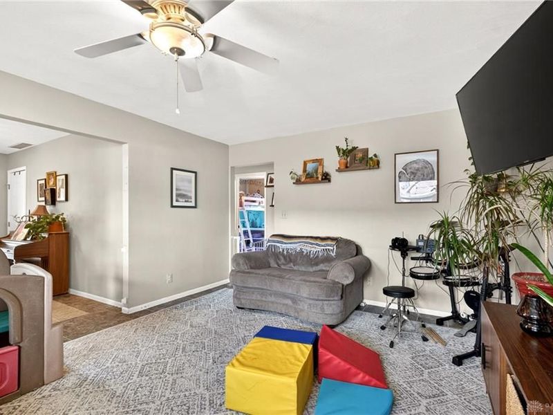 8734 Shadycreek Drive, Centerville, OH 45458 Photo 8