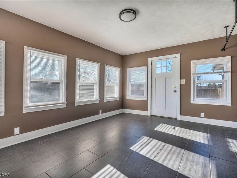 6116 Melody Road NE, Canton, OH 44721 Photo 20