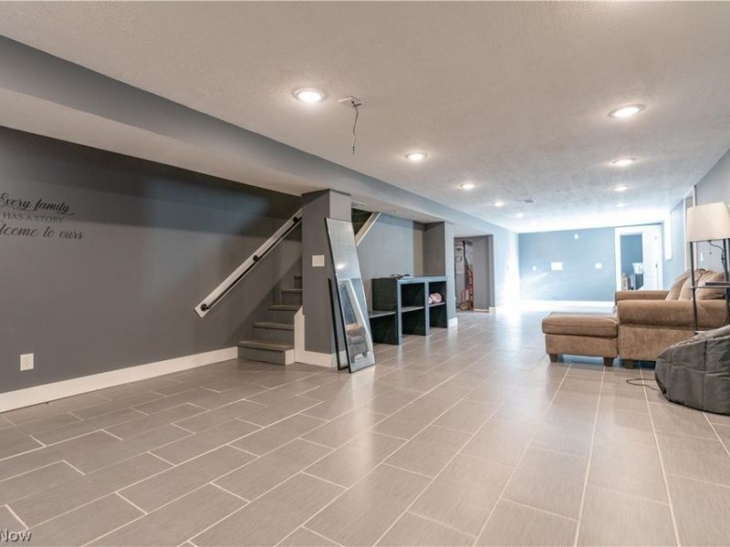 6116 Melody Road NE, Canton, OH 44721 Photo 22