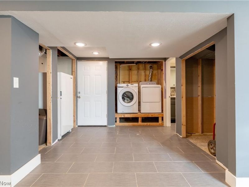 6116 Melody Road NE, Canton, OH 44721 Photo 27