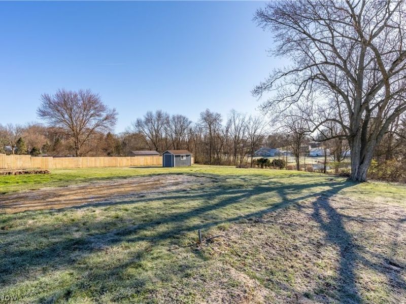 6116 Melody Road NE, Canton, OH 44721 Photo 28